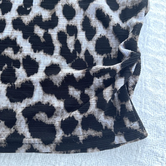 PARIS PINK CHEETAH BLOUSE - Picture 8 of 10